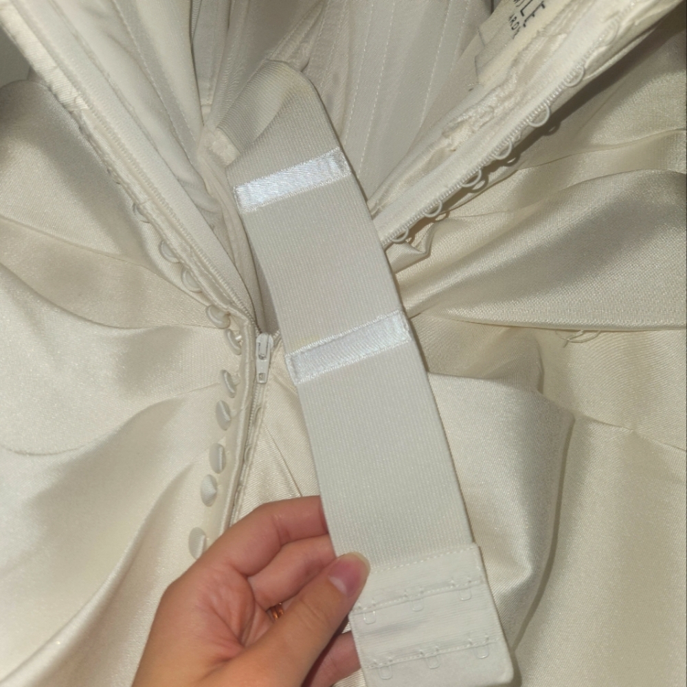 MAKE AN OFFER! Morilee Stacey Wedding Gown- Ivory, Size 12 - Picture 10 of 11